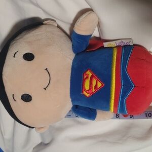 Itty bitty biggie superman